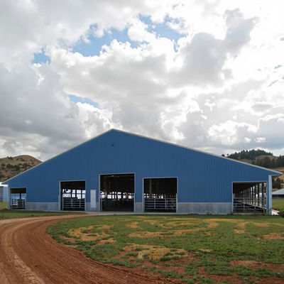 Earthquake Proof Q345 Steel Structure Building Prefab Steel Farm Building For Livestock