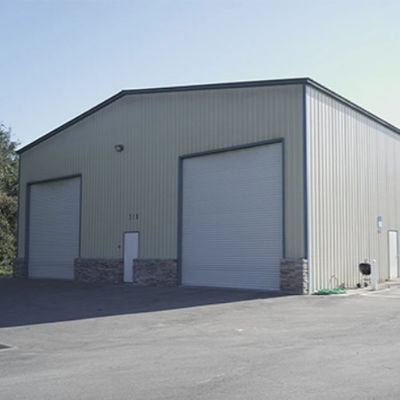 Bolt Connection Prefab Commercial Buildings , Modern Engineering Steel Frame Factory