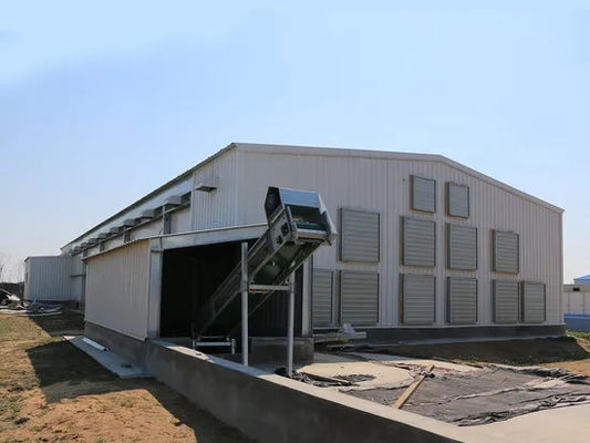Fast Assembling Steel Warehouse Construction , Light Frame Metal Warehouse Building