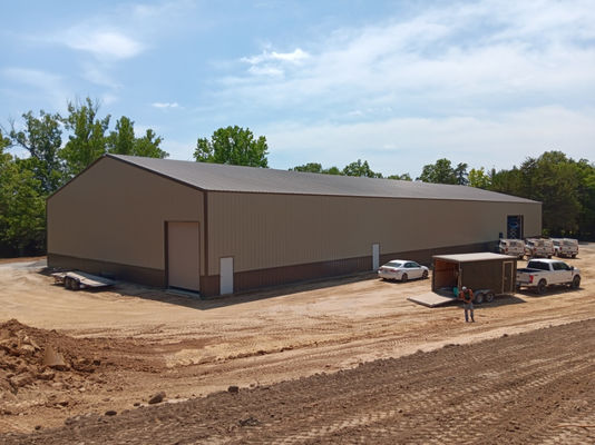 Rockwool Insulation Q345 Steel Grade Metal Warehouse Building With Round Bar Brace