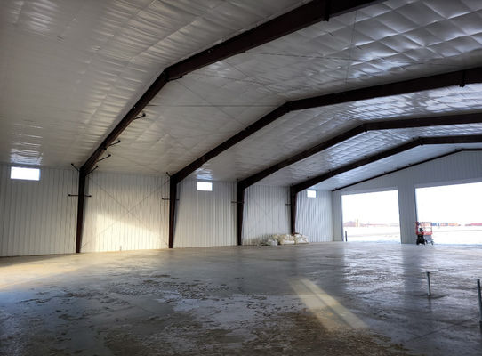 Rockwool Insulation Q345 Steel Grade Metal Warehouse Building With Round Bar Brace