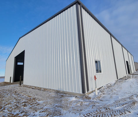 ASTM Standard Steel Structure Warehouse With Painting Or Galvanized Treatment