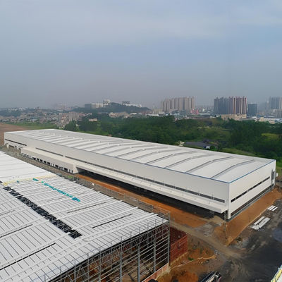 OEM Prefabricated Steel Workshops Metal Frame Construction With Aluminum Window